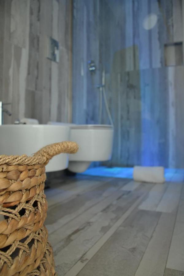 Quintessenza - Charme Rooms Vieste Bagian luar foto