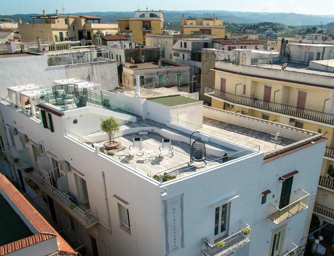 Quintessenza - Charme Rooms Vieste Bagian luar foto