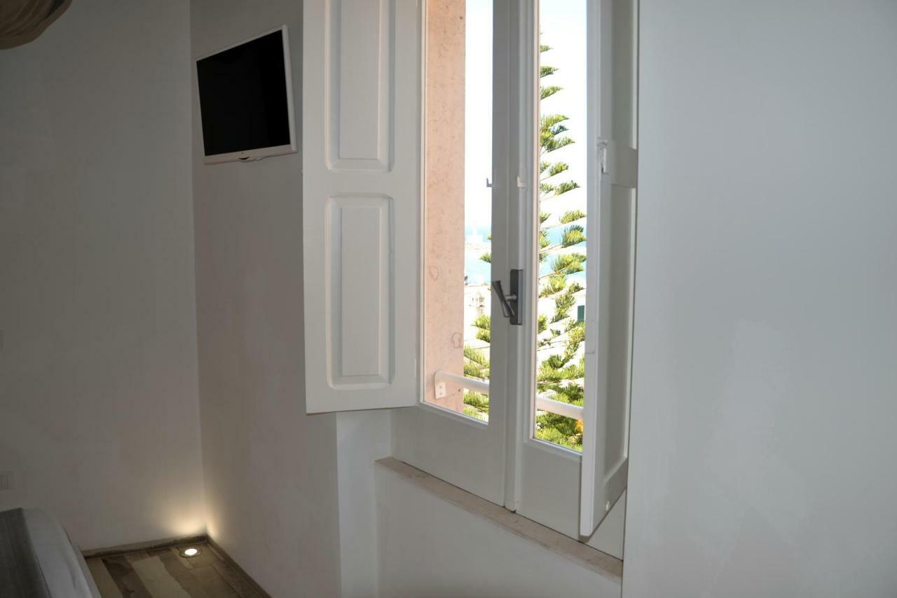 Quintessenza - Charme Rooms Vieste Bagian luar foto